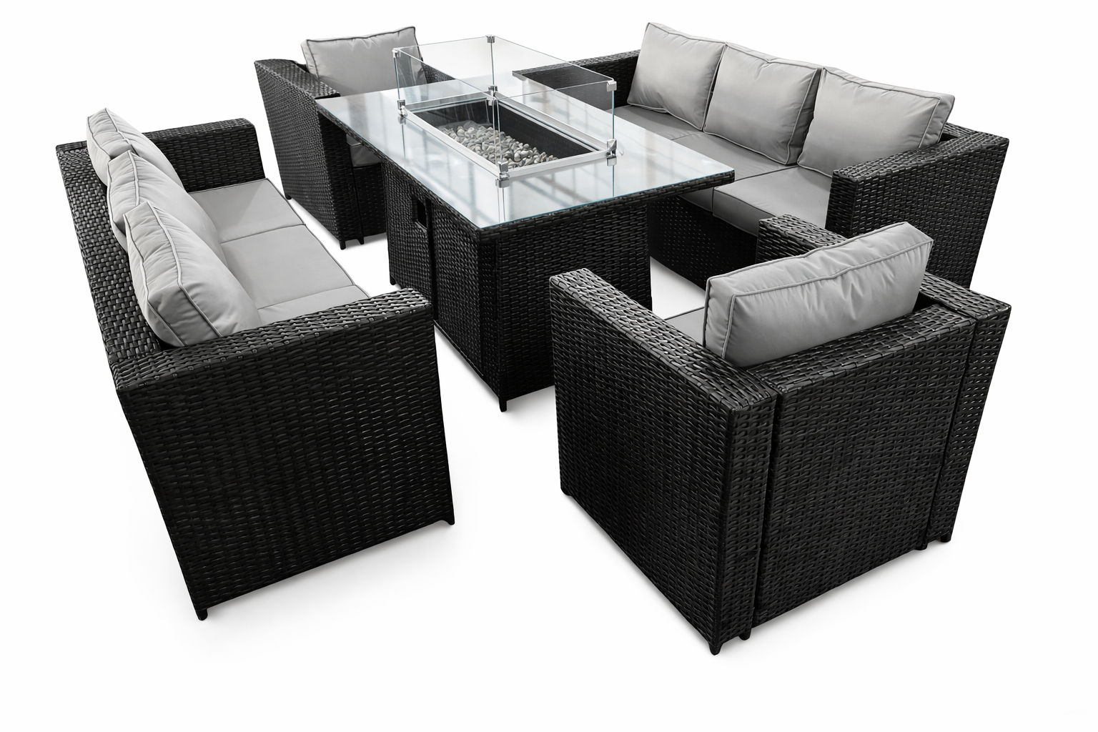 8-personers rattanmøbelsæt med ildsted